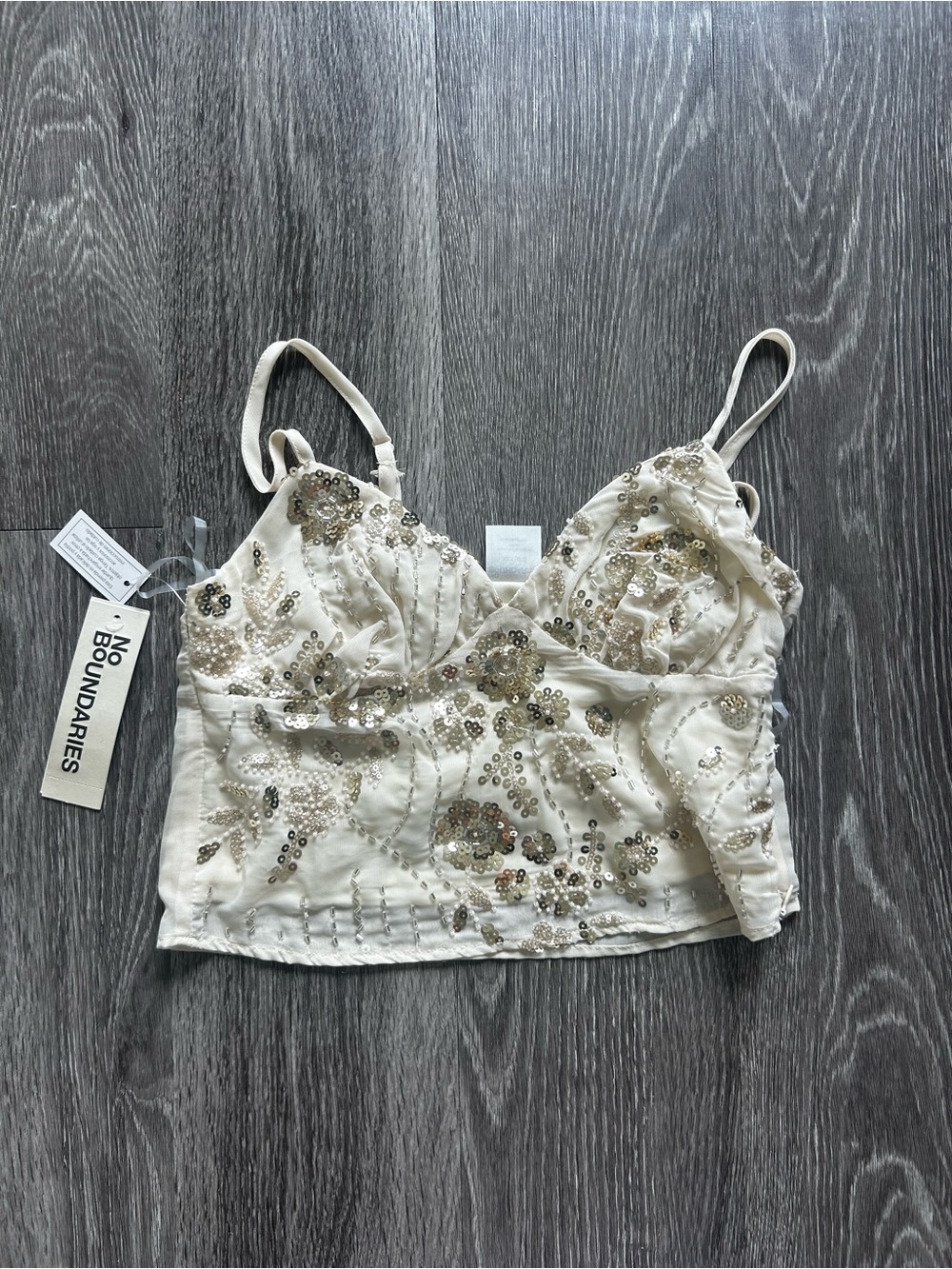 NWT Cream top